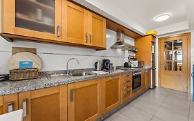 Home2Book Wanderlust Apt Arrecife Beach, Terrace